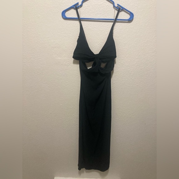 PQ Swim Sienna Open Back Cutout Maxi Dress Size M/L Black - Picture 5 of 8